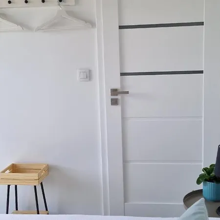 Garden House Apartment *